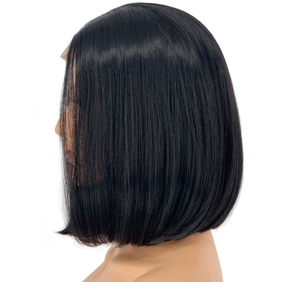 ?AILAE 14” BLACK STRAIGHT BOB LACE FRONT WIG*NWT*